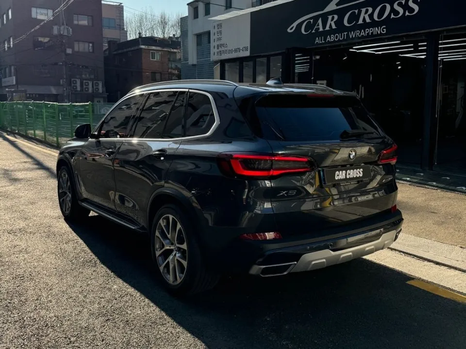 BMW X5のPPF施工事例｜費用目安と実例 施工写真 3-1