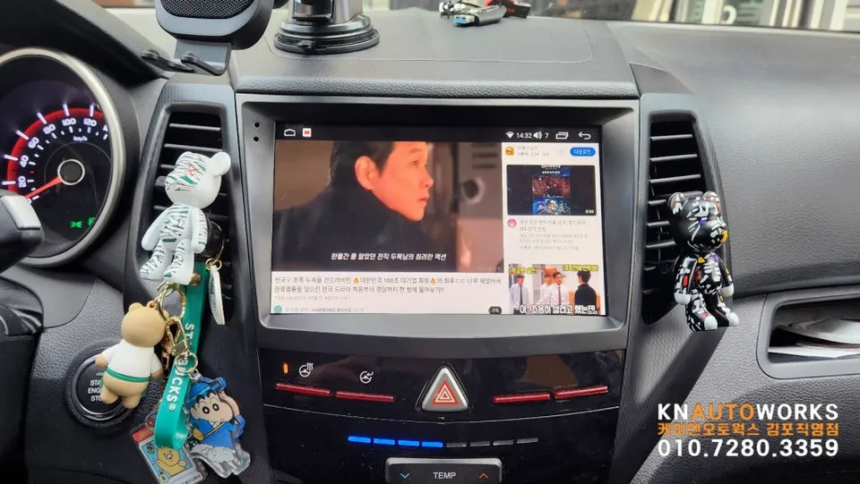 SsangYong Tivoli AirのAndroid Auto・CarPlay取付事例 施工写真 3-2