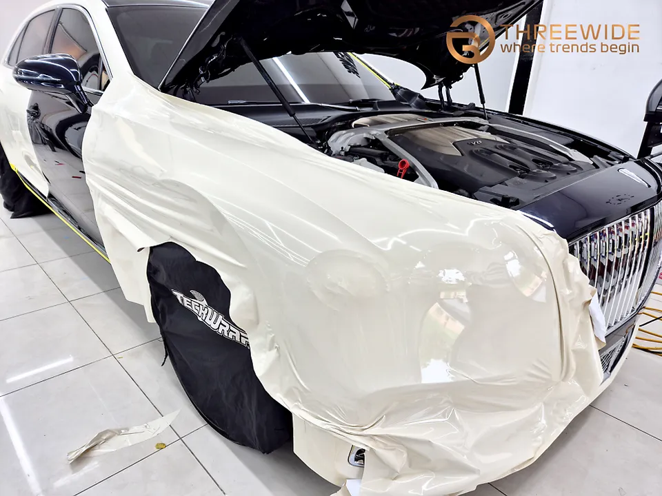 Bentley Flying Spurのカーラッピング事例｜ハイグロス・ベージュホワイト 施工写真 2-3