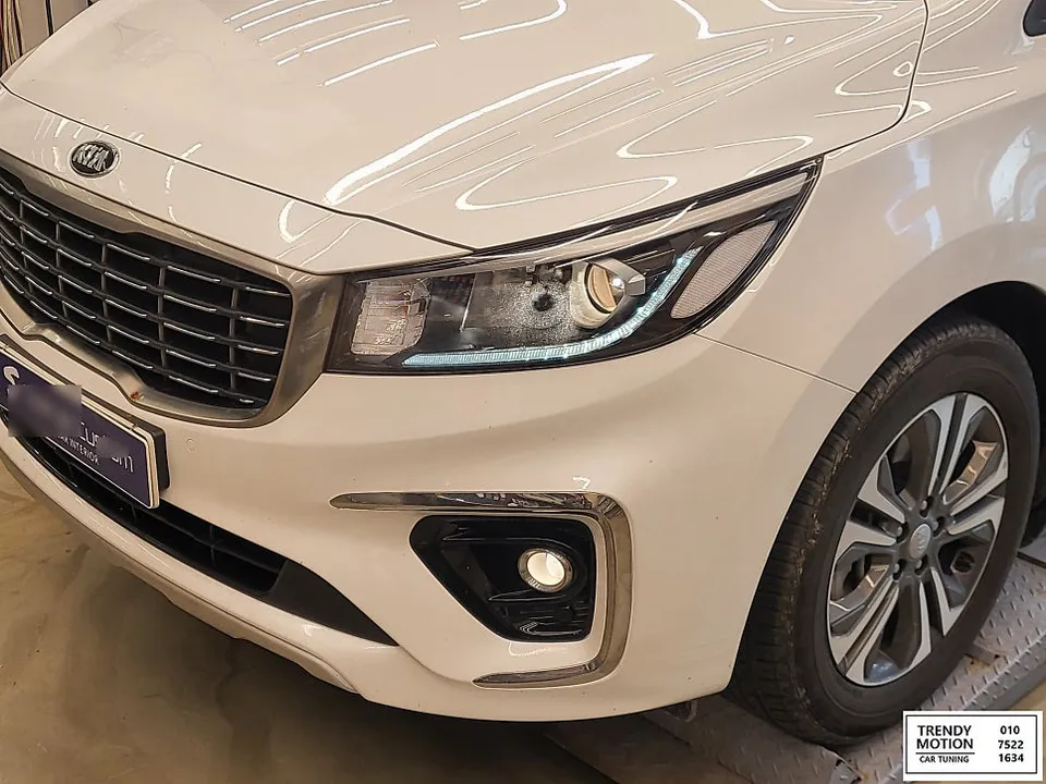 Kia Carnival KA4 lighting upgrade installation result