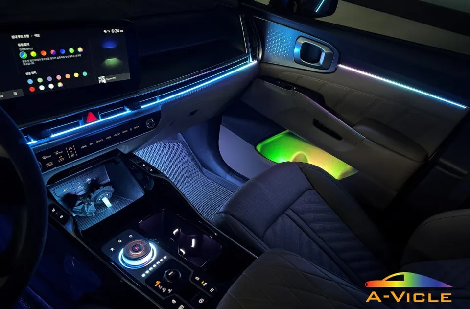 Kia Sorento MQ4 ambient lighting installation result
