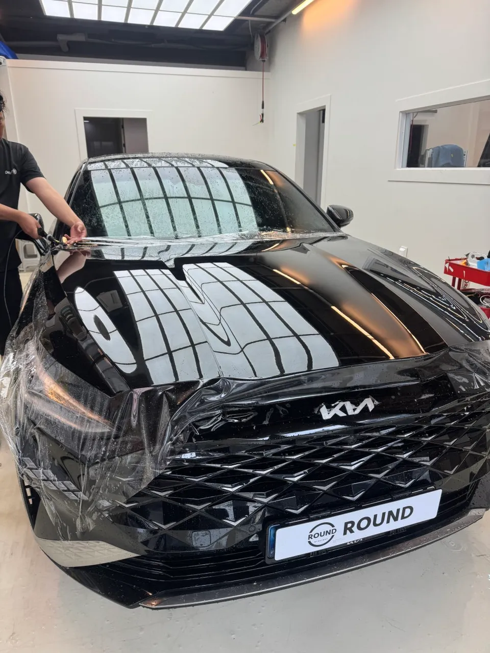 Kia K8のPPF施工事例｜韓国での実例紹介 施工写真 3-1