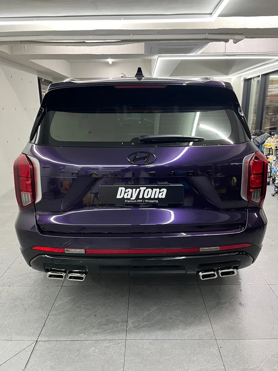 Hyundai Palisadeのカーラッピング事例|費用目安・仕上がり 施工写真 3-3