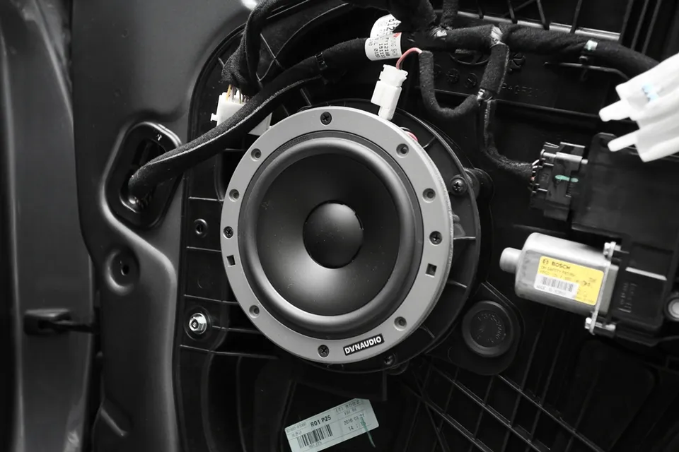 Genesis G80 car audio - Genesis G80 Car Audio Upgrade: Lexicon, Dynaudio, AVI Speakers photo 3