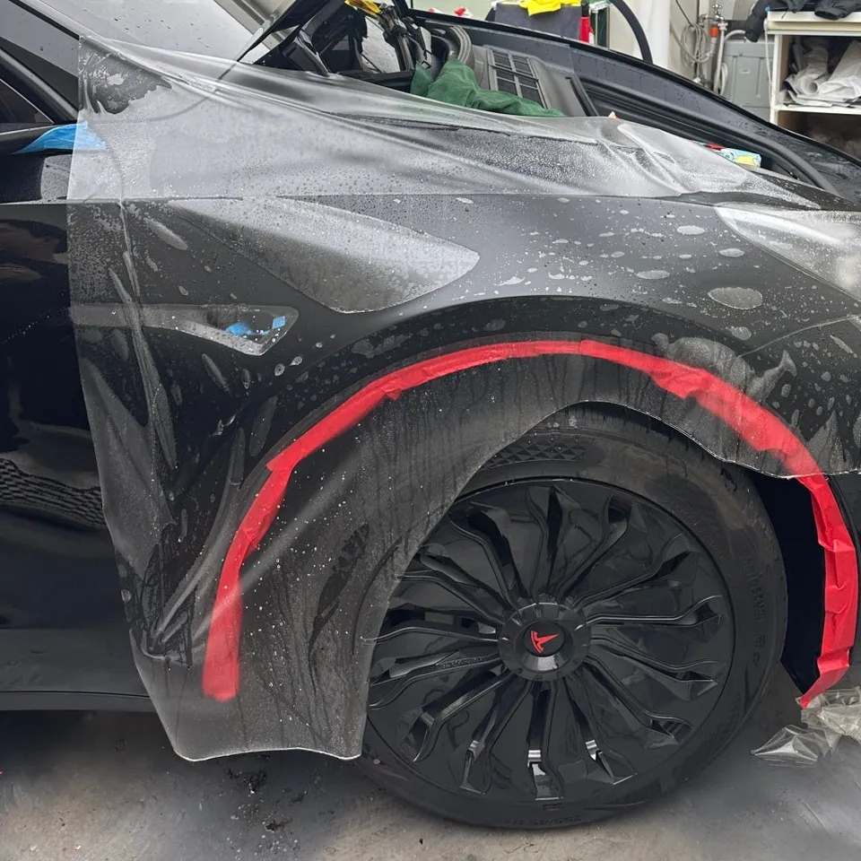 Tesla Model Yの無光沢PPF施工事例|高級感と保護を両立 施工写真 3-2