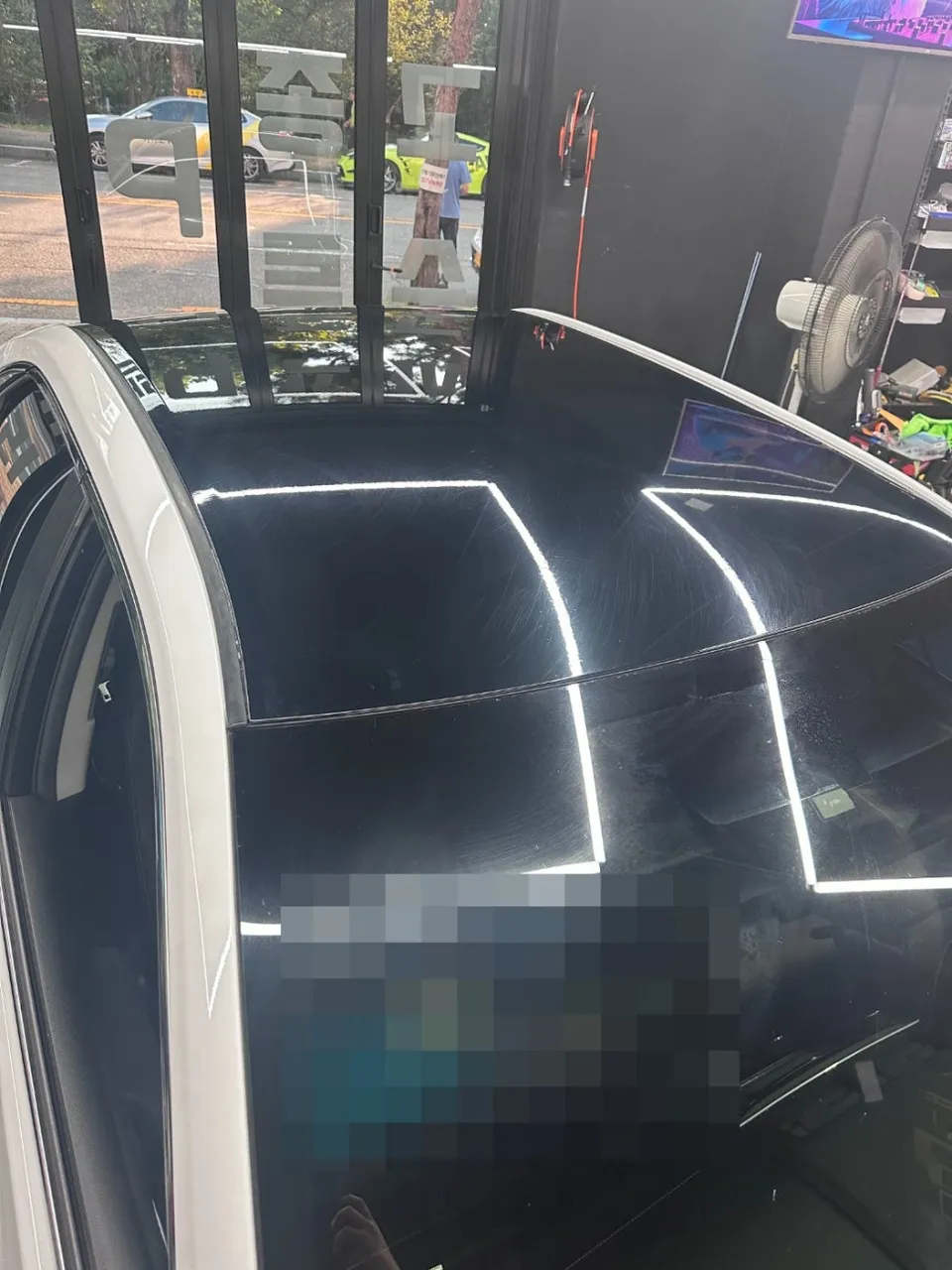 Toyota Camryのカーラッピング事例 施工写真 6