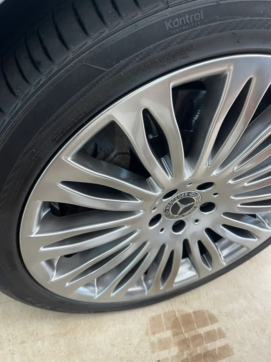 Mercedes-Benz S560 W222 wheel repair - Mercedes-Benz S560 Wheel Repair Review: Diamond Cut Restoration photo 5