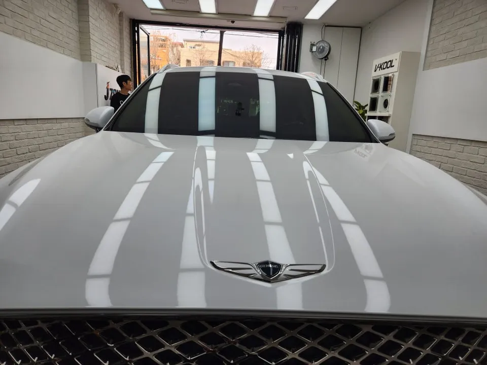 Genesis GV70 Ventilated & Heated Seats Review photo 2