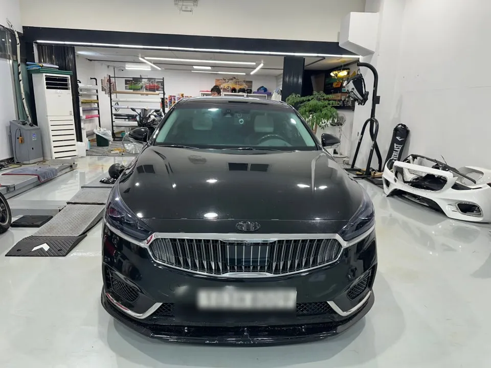 Kia K7 YGのカーフィルム施工事例｜費用目安・仕上がり 施工写真 1-1