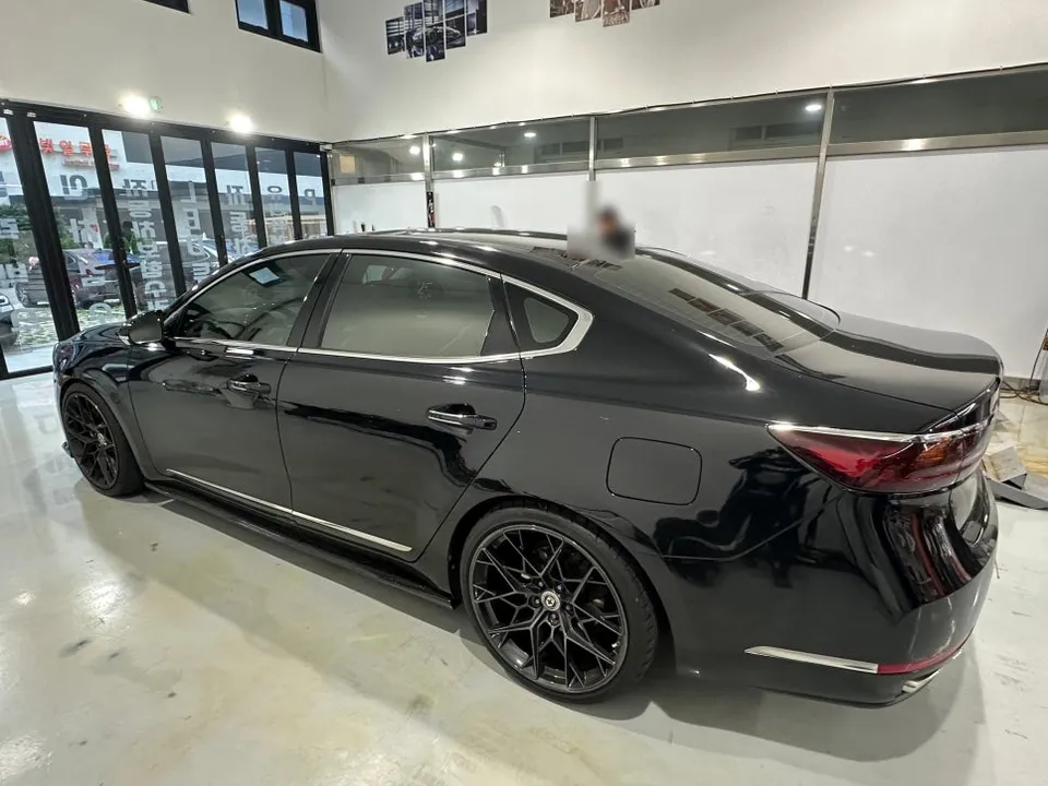 Kia K7 YGのカーフィルム施工事例｜費用目安・仕上がり 施工写真 2-1