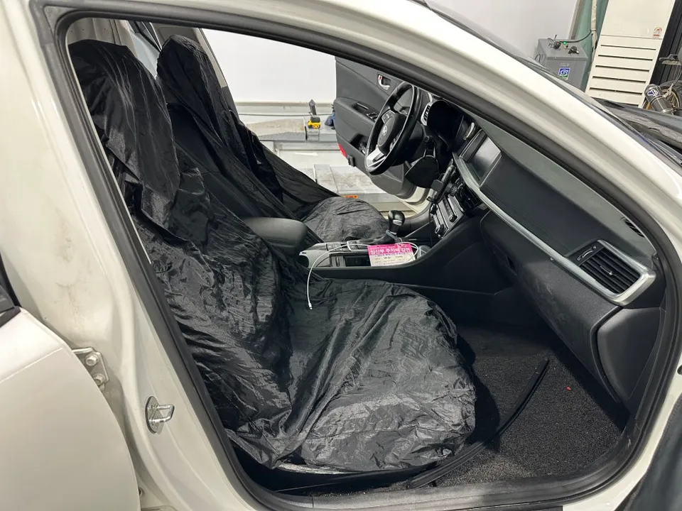 Kia K7 YGのカーフィルム施工事例｜費用目安・仕上がり 施工写真 3-2