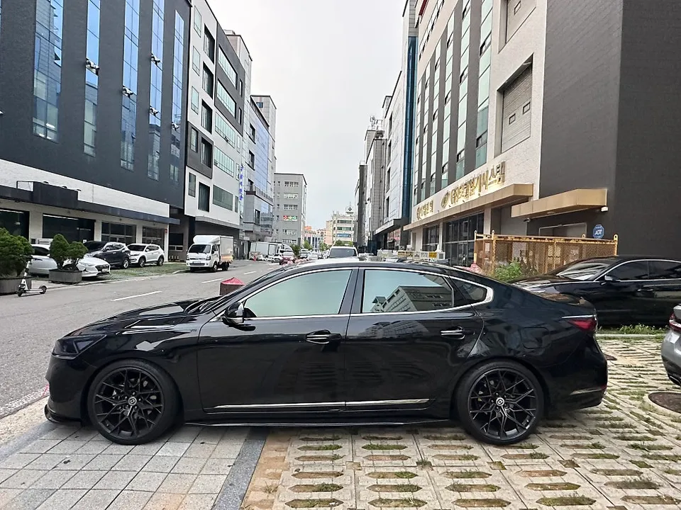 Kia K7 YGのカーフィルム施工事例｜費用目安・仕上がり 施工写真 3-3