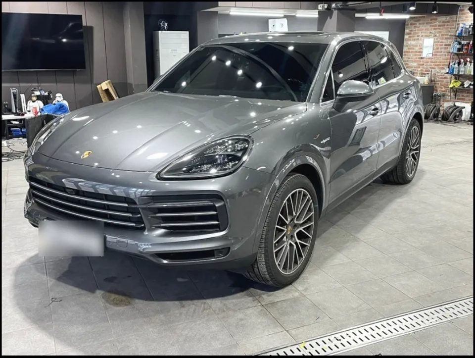 Porsche Cayenne ppf - Porsche Cayenne PPF Review: Full Wrap & Color Options photo 4