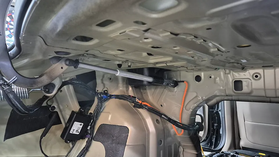Kia K8 oem options - Kia K8 Power Tailgate Retrofit Review & Cost photo 5