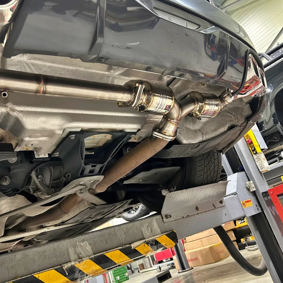 BMW Z4 20i exhaust upgrade - BMW Z4 20i Exhaust Upgrade Review - Sporty Sound photo 3