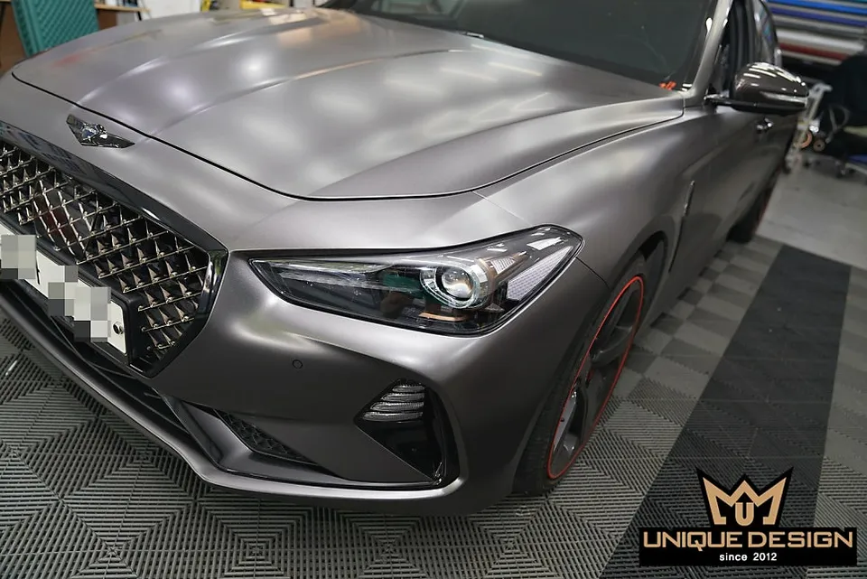 Genesis G70のカーラッピング事例|傷修理と再施工 施工写真 2-2
