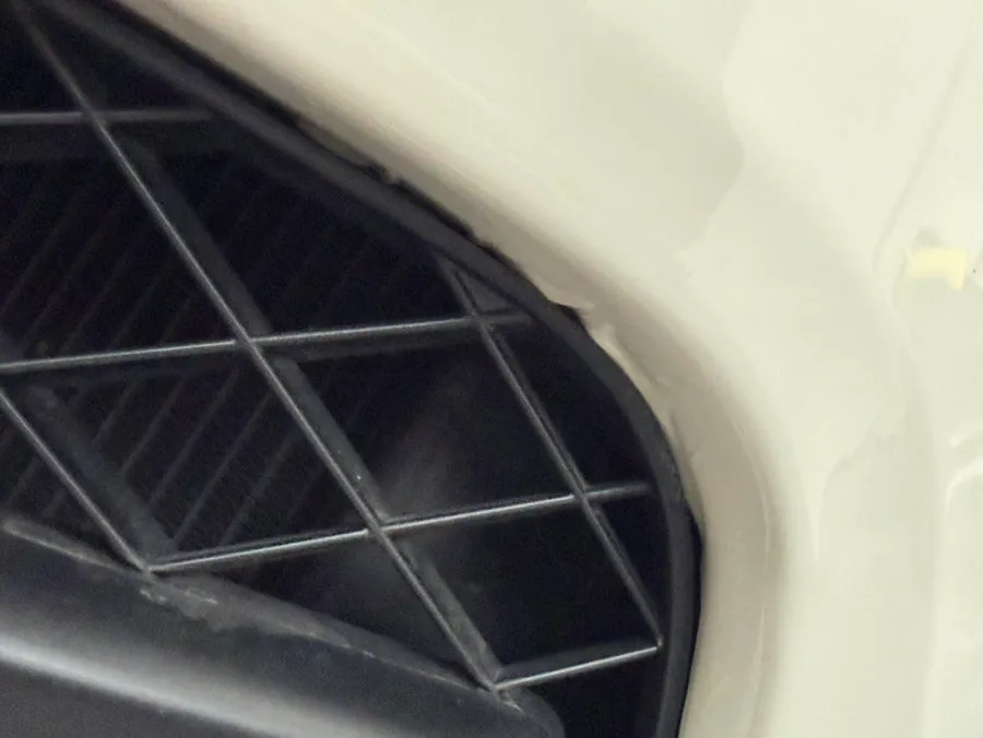 Bentley Flying Spurのカーラッピング事例｜再施工の仕上がり 施工写真 3-2