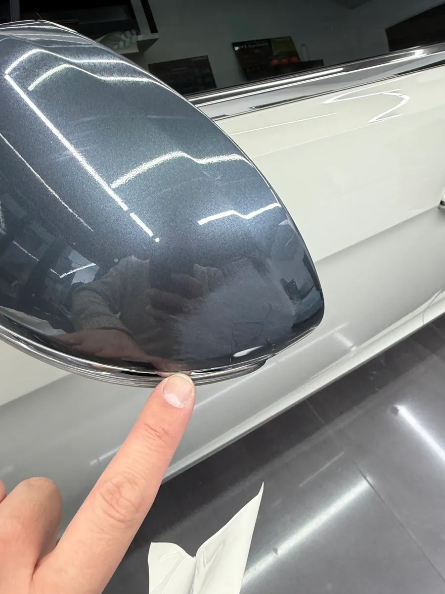 Bentley Flying Spurのカーラッピング事例｜再施工の仕上がり 施工写真 1-3
