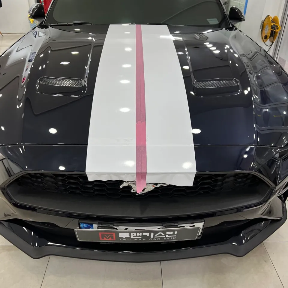 Ford Mustangのカーラッピング事例|費用目安・仕上がり 施工写真 2-2