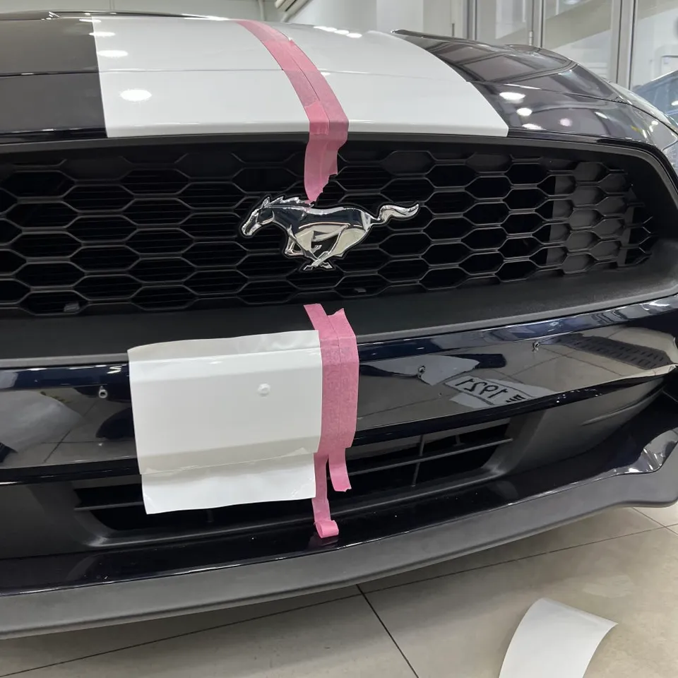 Ford Mustangのカーラッピング事例|費用目安・仕上がり 施工写真 3-2