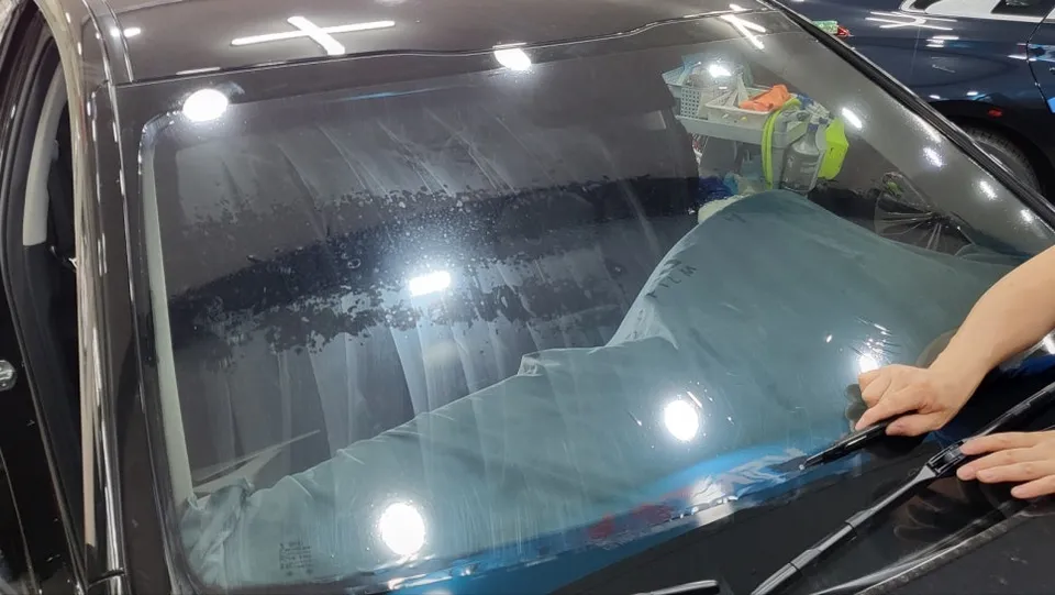 Kia K7のカーフィルム施工事例｜費用目安と仕上がり 施工写真 1-3