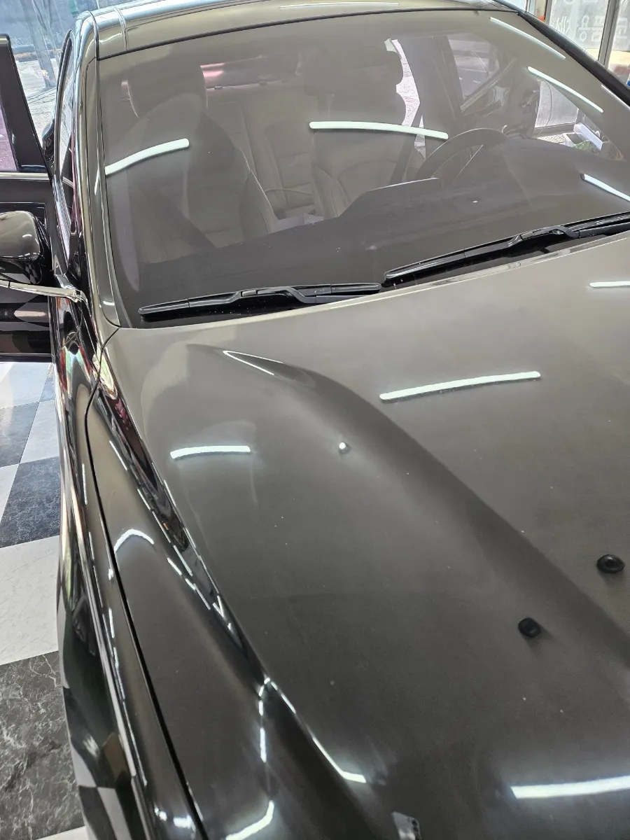 Hyundai Azeraのカーフィルム施工事例 施工写真 1-3