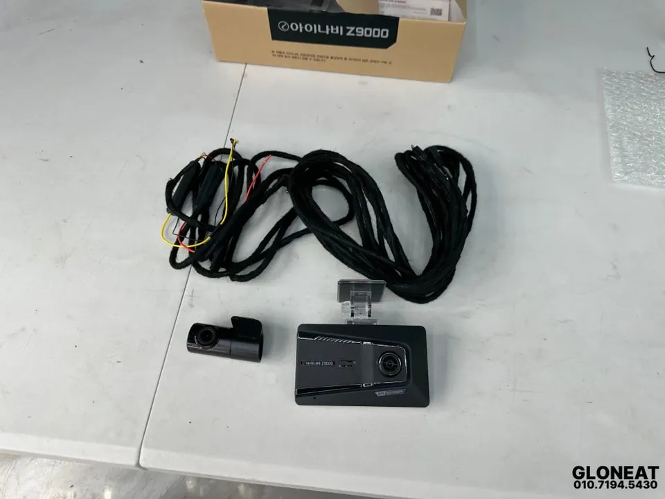 MINI Countryman dash cam - MINI Countryman Dash Cam Installation Review photo 4