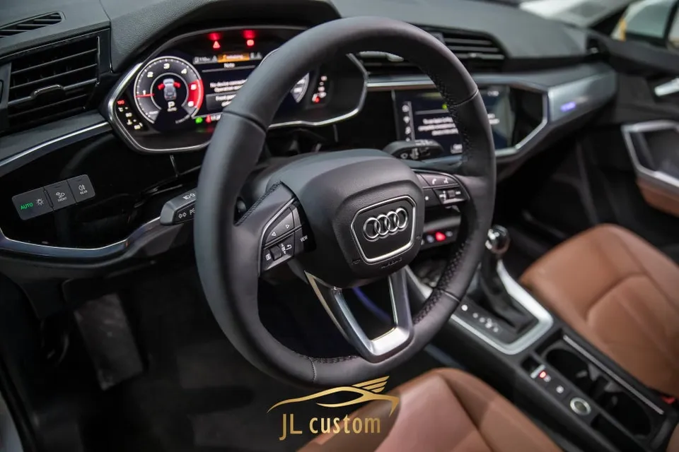 Audi Q3 Custom Steering Wheel Review — Enhanced Winter Comfort photo 2