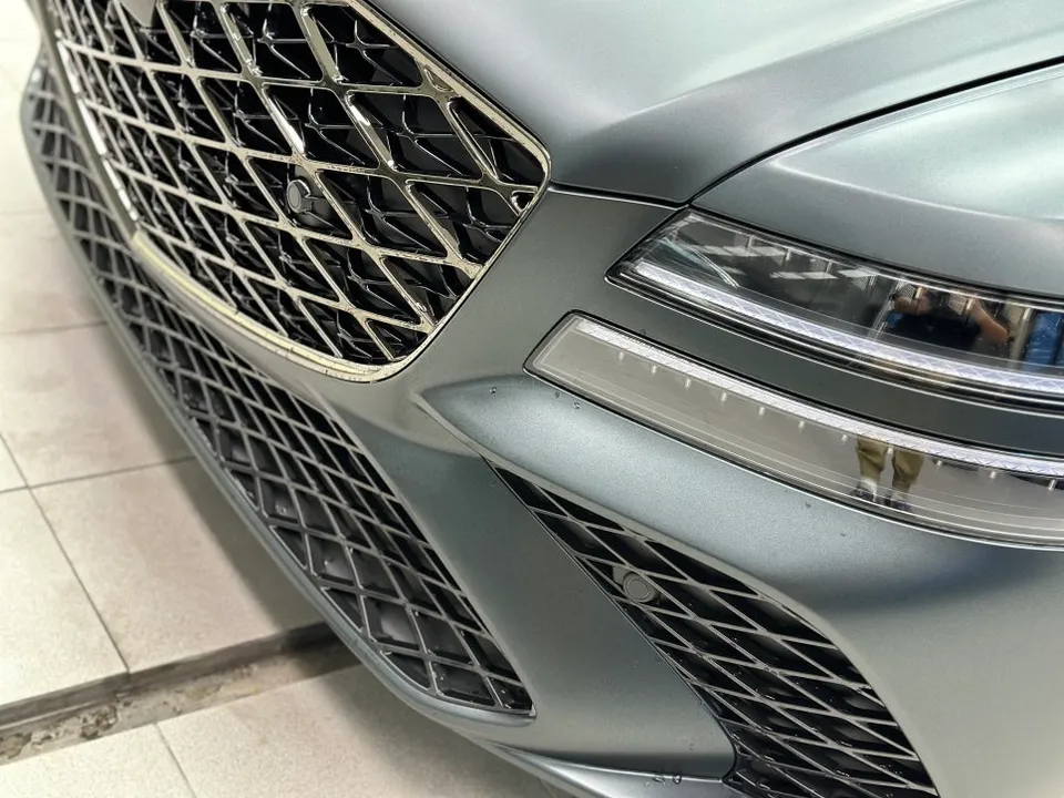 Genesis G80 PPF施工事例|費用目安と仕上がり 施工写真 3-1