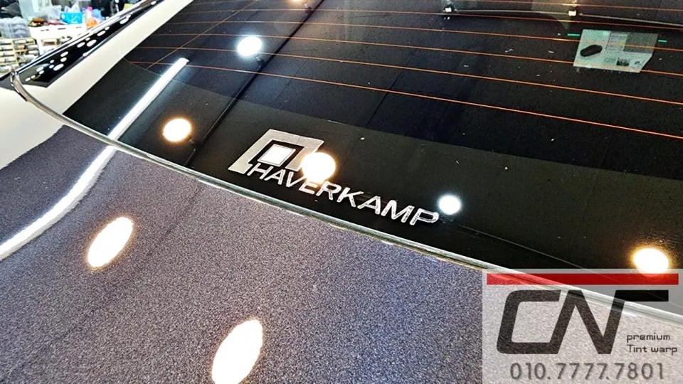Tesla Model Yのカーフィルム施工事例|費用目安・仕上がり 施工写真 3-3
