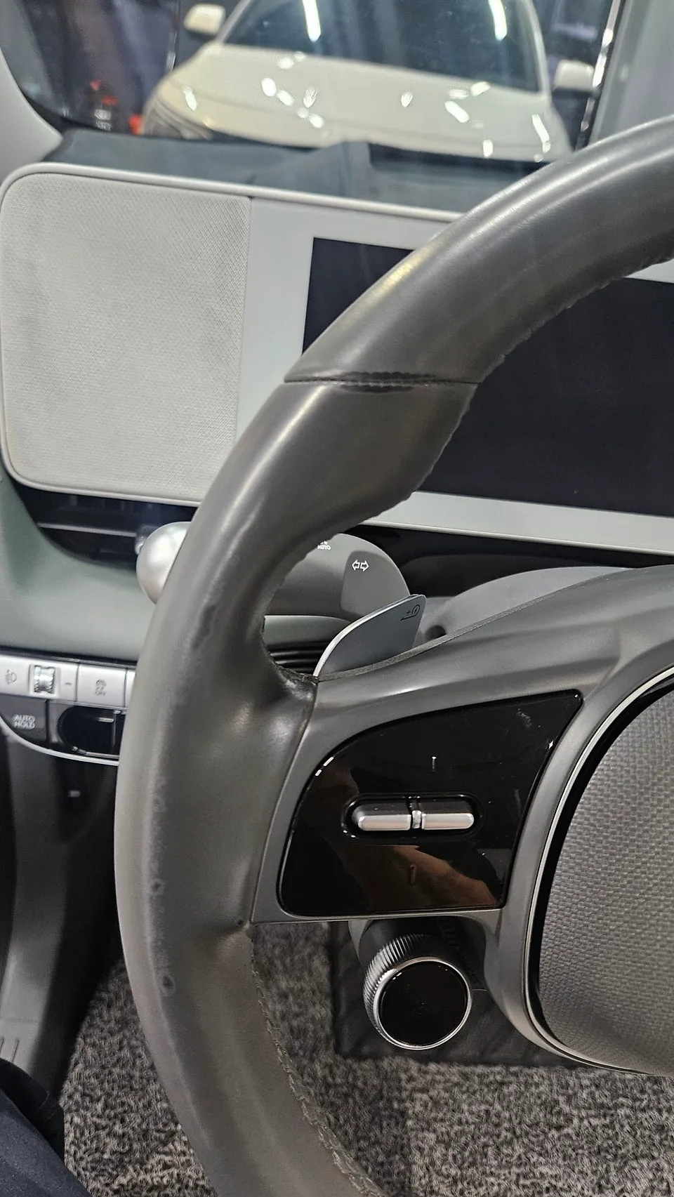 Hyundai IONIQ 5 interior customization - Hyundai IONIQ 5 Interior Restoration Review — Restored photo 4