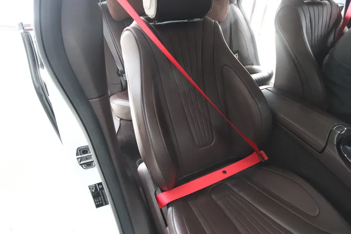 Mercedes-Benz CLS Interior Customization: Red Seatbelt Upgrade After