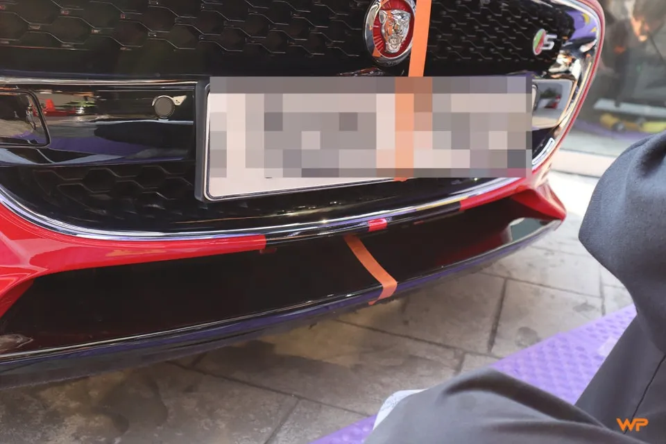 Jaguar F-Typeのカーラッピング事例｜費用目安・仕上がり 施工写真 3-1