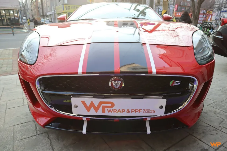 Jaguar F-Typeのカーラッピング事例｜費用目安・仕上がり 施工写真 2-2
