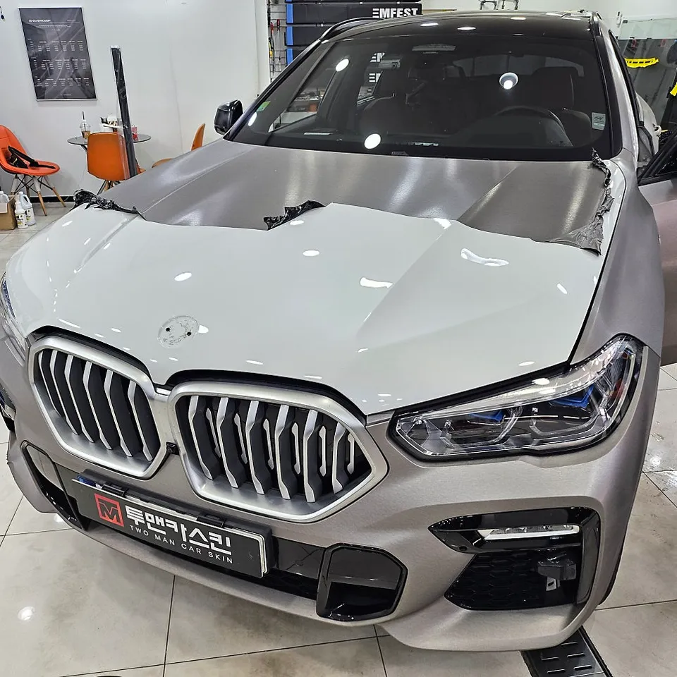 BMW X6のカーラッピング事例|マットカーキグリーン 施工写真 1-3