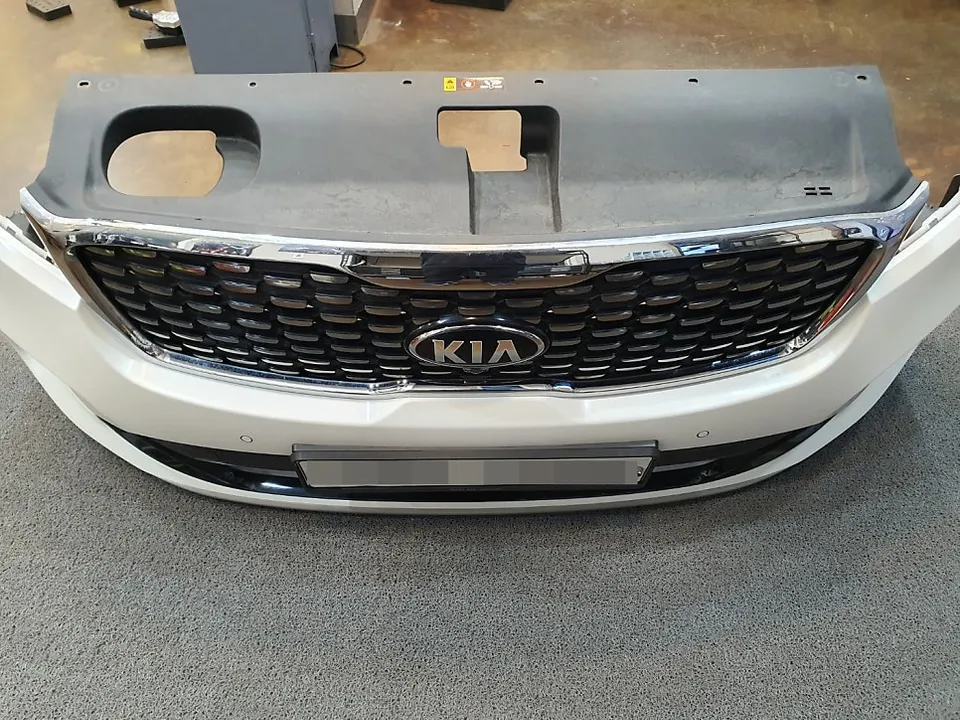 Kia Sorento UM body kit - Kia Sorento UM Body Kit Installation Review photo 4