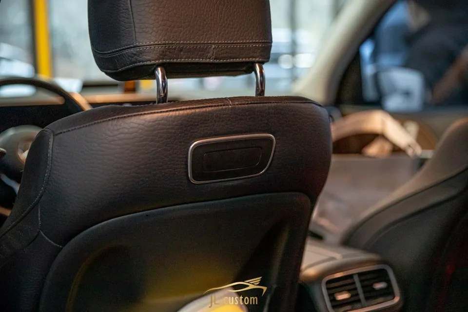 Mercedes-Benz GLE oem options - Mercedes-Benz GLE OEM Options Review — Enhanced Convenience photo 4