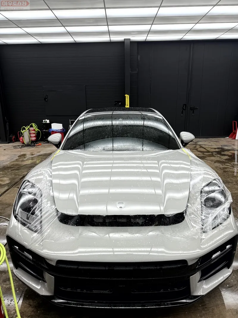 ポルシェ パナメーラ GTS PPF施工事例|費用目安・仕上がり 施工写真 1-2