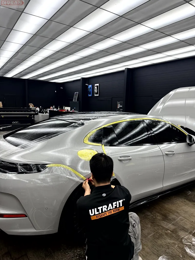 ポルシェ パナメーラ GTS PPF施工事例|費用目安・仕上がり 施工写真 3-2