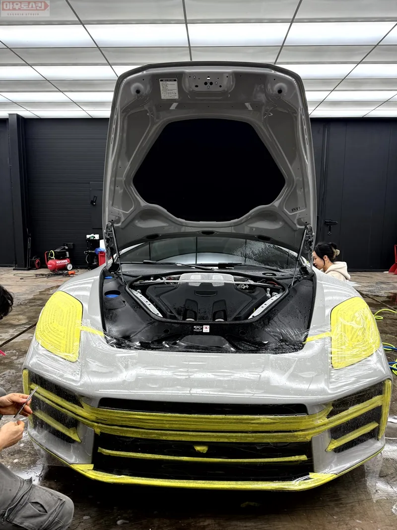 ポルシェ パナメーラ GTS PPF施工事例|費用目安・仕上がり 施工写真 1-3
