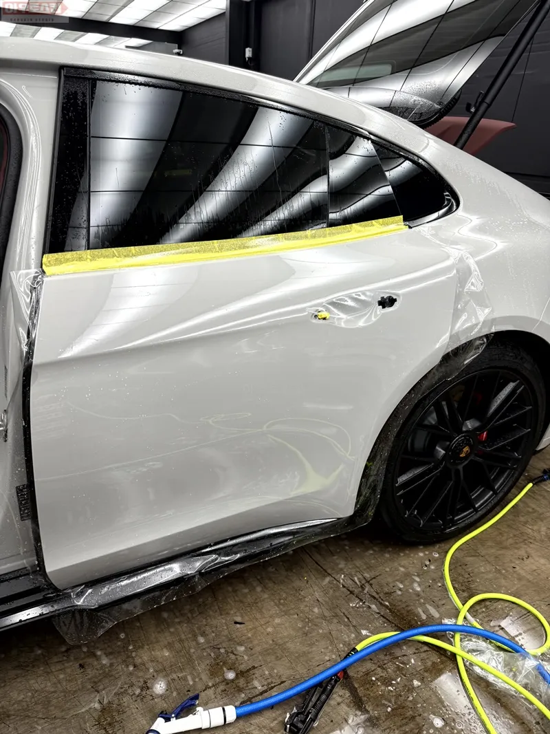 ポルシェ パナメーラ GTS PPF施工事例|費用目安・仕上がり 施工写真 3-3