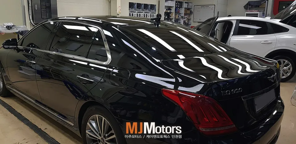 Hyundai Equusのガラスコーティング事例|費用目安・仕上がり 施工写真 2-3