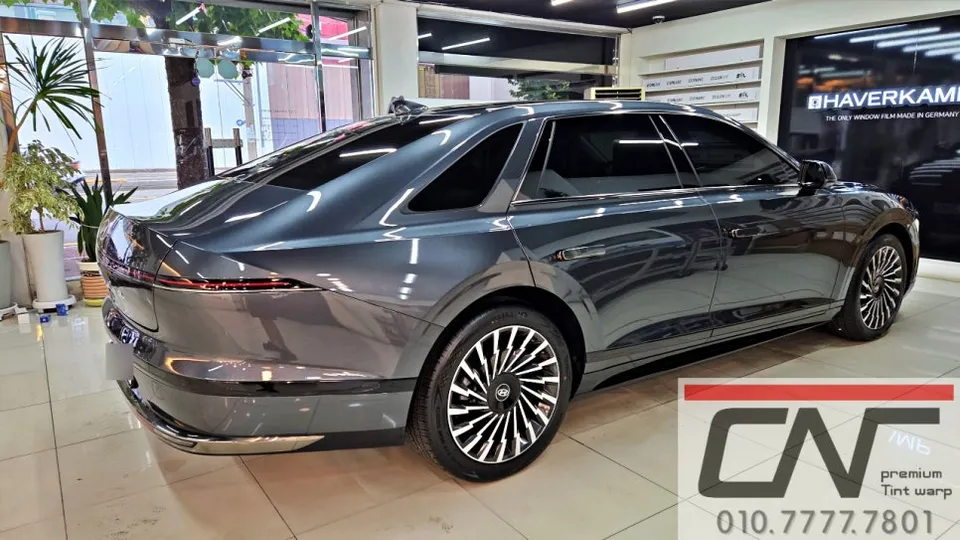 Hyundai Grandeur GN7のカーフィルム施工事例|クリアな視界と快適性 施工写真 3-2