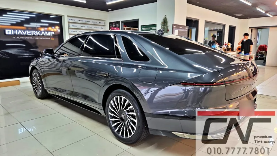 Hyundai Grandeur GN7のカーフィルム施工事例|クリアな視界と快適性 施工写真 1-3