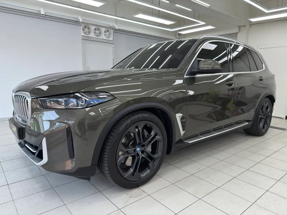 BMW X5のPPF施工事例 施工写真 2