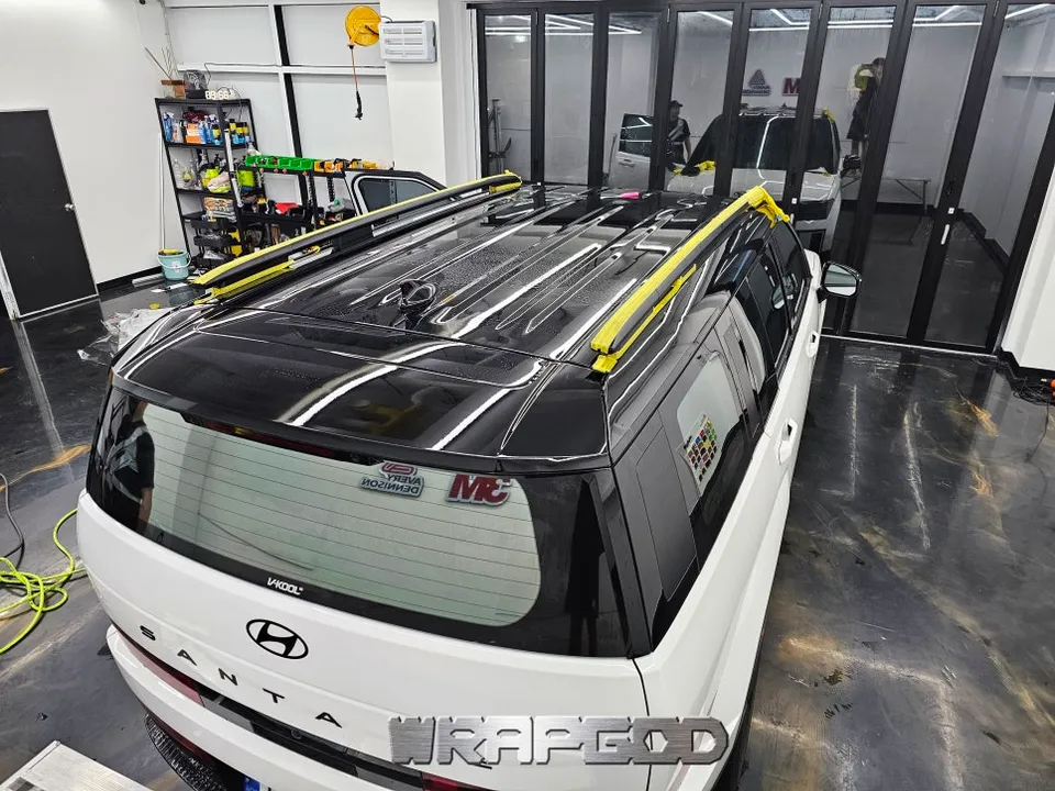 Hyundai Santa Fe MX5のPPF施工事例|高級感と保護効果 施工写真 4-2