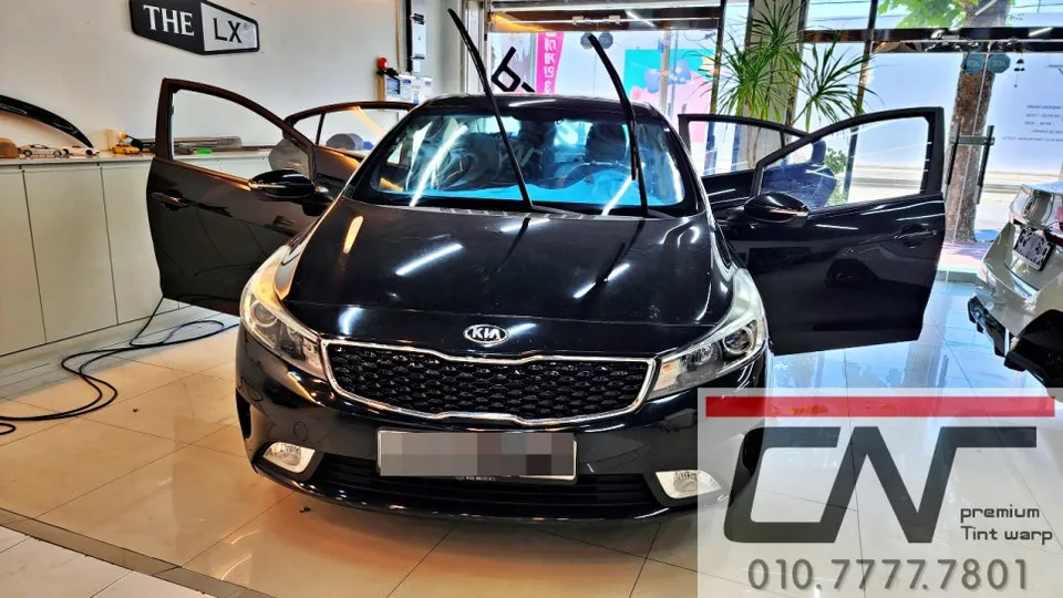 Kia K3のカーフィルム施工事例｜費用目安と仕上がり 施工写真 2-2