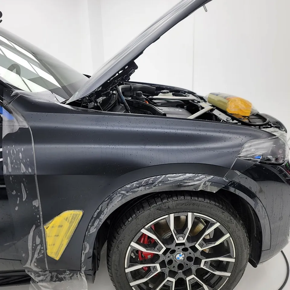 BMW X5のPPF施工事例 施工写真 3-1