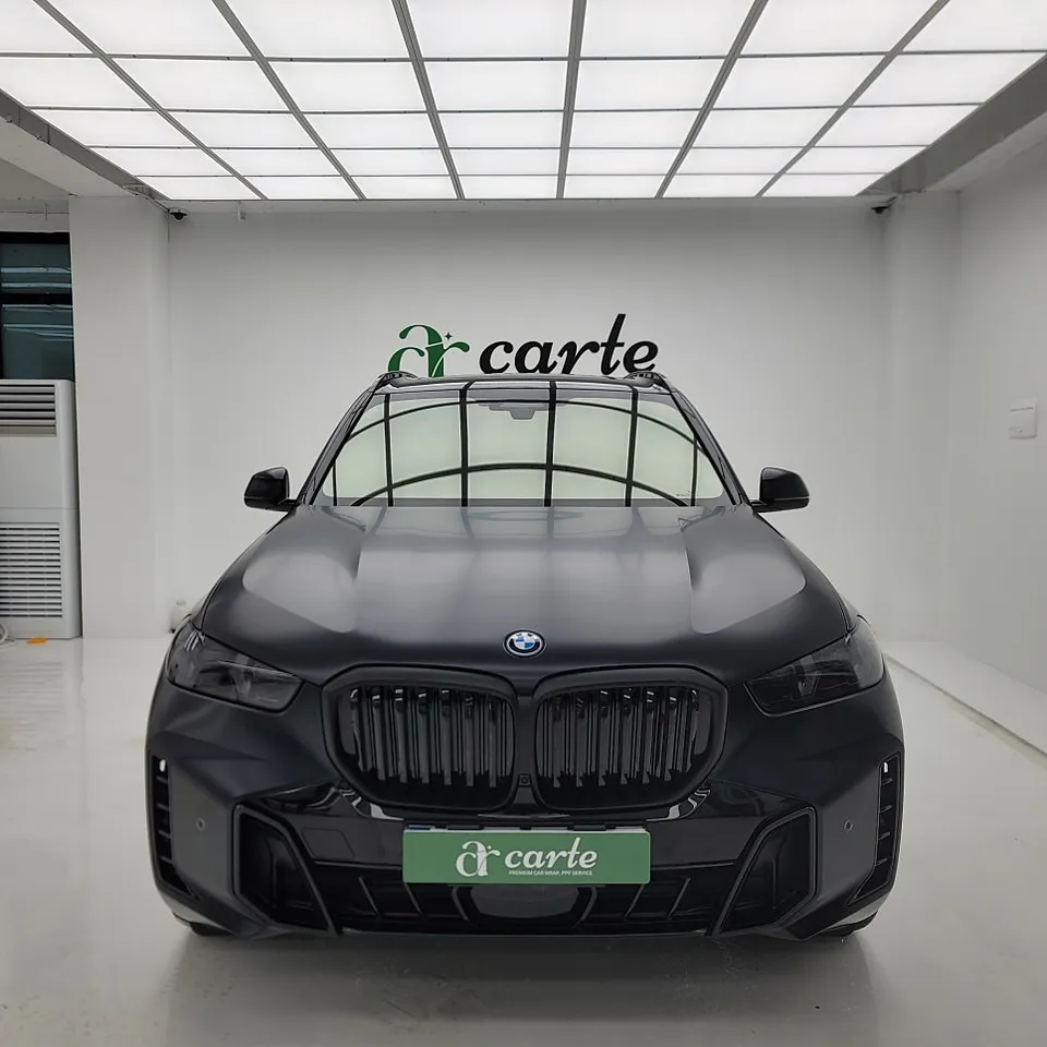 BMW X5のPPF施工事例 施工写真 3-2