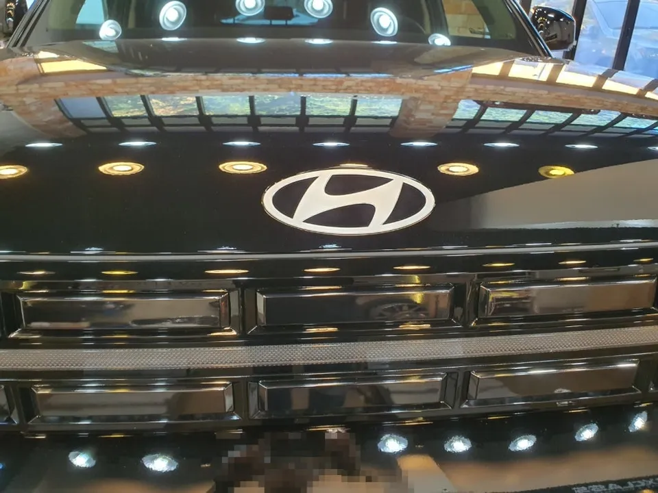 Hyundai Santa Fe MX5 body kit - Hyundai Santa Fe MX5 Body Kit Installation Review photo 3